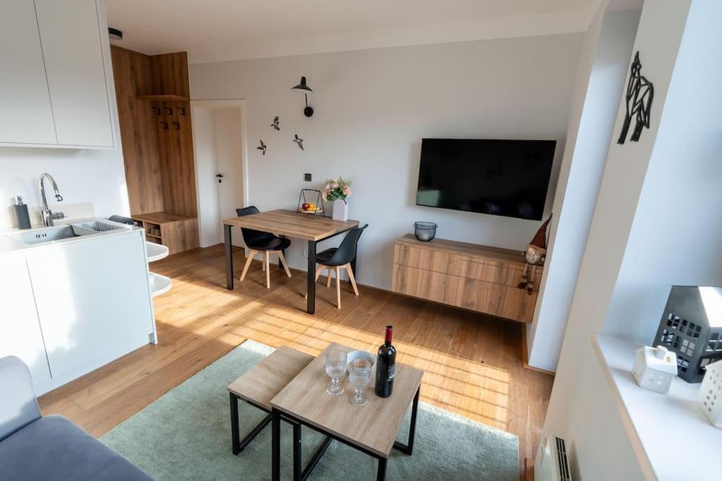 Bratrouchov Rodinny Apartman V Srdci Krkonos מראה חיצוני תמונה