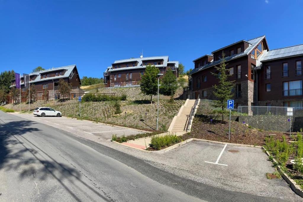 Bratrouchov Rodinny Apartman V Srdci Krkonos מראה חיצוני תמונה
